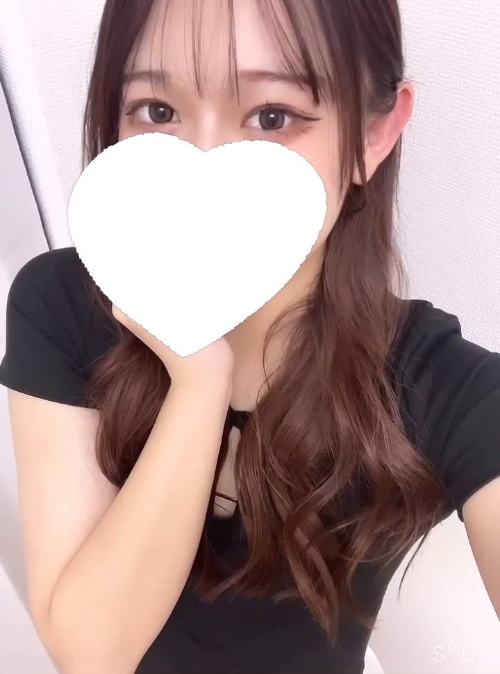 「美涼れあ クリクリとした瞳と可愛さ溢れる見た目の女の子」11/08(土) 17:08 | 美涼れあの動画日記